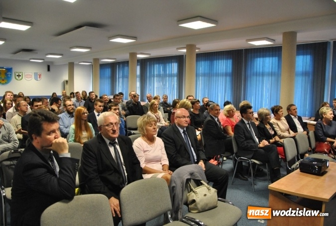 Zdjęcie w galerii na portalu naszwodzislaw.com: Zjazd olimpijczyków w Zespole Szkół Technicznych w Wodzisławiu Śląskim wiadomości z regionu