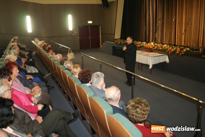 Zdjęcie w galerii na portalu naszwodzislaw.com: Złote, Szmaragdowe, Diamentowe i Żelazne Gody w RCK 