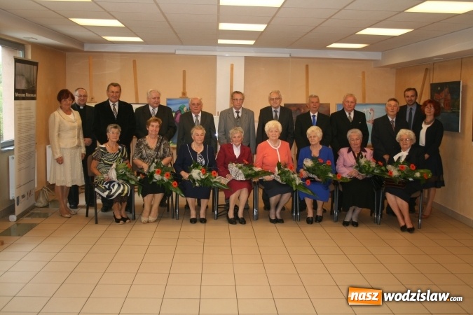 Zdjęcie w galerii na portalu naszwodzislaw.com: Złote, Szmaragdowe, Diamentowe i Żelazne Gody w RCK 