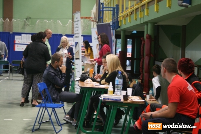 Zdjęcie w galerii na portalu naszwodzislaw.com: Tłumy ludzi odwiedziły X Dni Promocji Zdrowia w Rydułtowach wiadomości z regionu