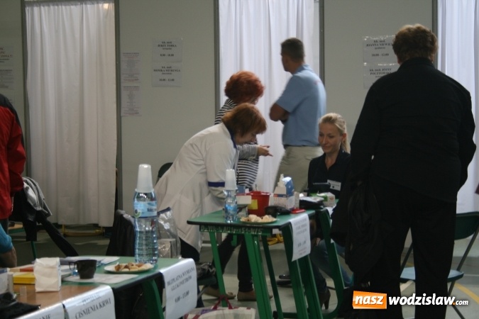 Zdjęcie w galerii na portalu naszwodzislaw.com: Tłumy ludzi odwiedziły X Dni Promocji Zdrowia w Rydułtowach wiadomości z regionu