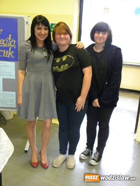 Zdjęcie w galerii na portalu naszwodzislaw.com: Beata Andrzejczuk spotkała się z gimnazjalistami wiadomości z regionu