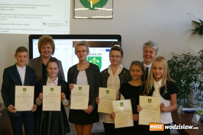 Zdjęcie w galerii na portalu naszwodzislaw.com: Stypendia w Radlinie zostały przyznane  wiadomości z regionu