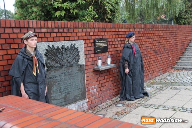 Zdjęcie w galerii na portalu naszwodzislaw.com: Uczcili pamięć o Polskim Państwie Podziemnym wiadomości z regionu