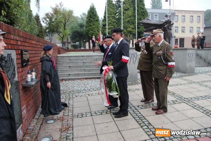 Zdjęcie w galerii na portalu naszwodzislaw.com: Uczcili pamięć o Polskim Państwie Podziemnym wiadomości z regionu