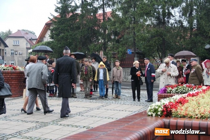 Zdjęcie w galerii na portalu naszwodzislaw.com: Uczcili pamięć o Polskim Państwie Podziemnym wiadomości z regionu