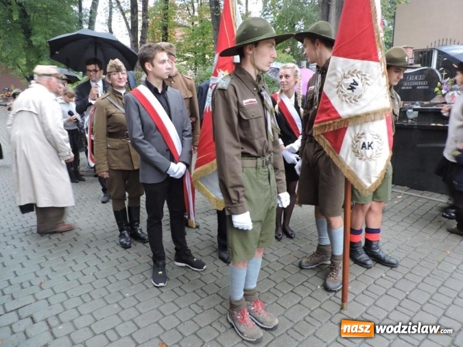 Zdjęcie w galerii na portalu naszwodzislaw.com: Uczcili pamięć o Polskim Państwie Podziemnym wiadomości z regionu