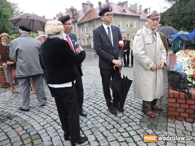 Zdjęcie w galerii na portalu naszwodzislaw.com: Uczcili pamięć o Polskim Państwie Podziemnym wiadomości z regionu