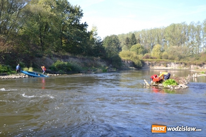 Zdjęcie w galerii na portalu naszwodzislaw.com: Kajaki i pontony do hangarów, czyli finał wodniackiego sezonu na górnej Odrze wiadomości z regionu