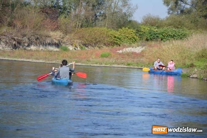 Zdjęcie w galerii na portalu naszwodzislaw.com: Kajaki i pontony do hangarów, czyli finał wodniackiego sezonu na górnej Odrze wiadomości z regionu