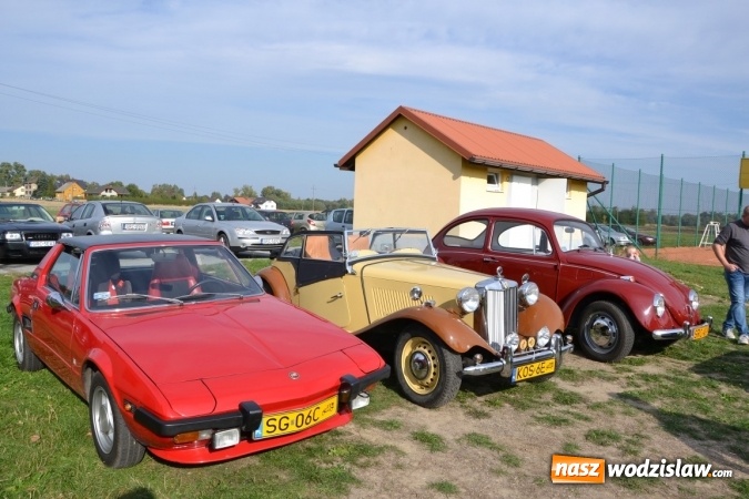 Zdjęcie w galerii na portalu naszwodzislaw.com: Oldtimery z całego regionu zjechały do Zabełkowa wiadomości z regionu