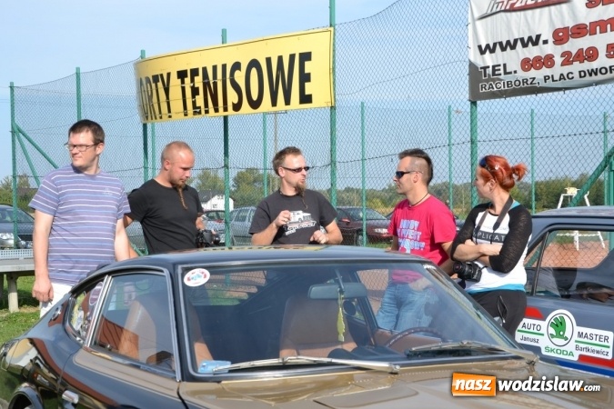 Zdjęcie w galerii na portalu naszwodzislaw.com: Oldtimery z całego regionu zjechały do Zabełkowa wiadomości z regionu