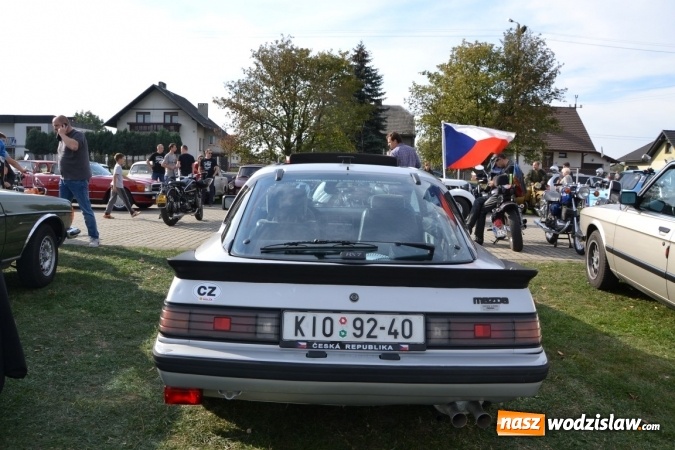 Zdjęcie w galerii na portalu naszwodzislaw.com: Oldtimery z całego regionu zjechały do Zabełkowa wiadomości z regionu