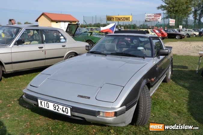 Zdjęcie w galerii na portalu naszwodzislaw.com: Oldtimery z całego regionu zjechały do Zabełkowa wiadomości z regionu