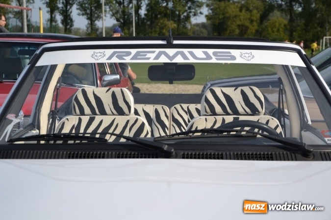 Zdjęcie w galerii na portalu naszwodzislaw.com: Oldtimery z całego regionu zjechały do Zabełkowa wiadomości z regionu