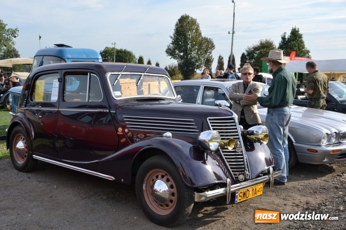 Zdjęcie w galerii na portalu naszwodzislaw.com: Oldtimery z całego regionu zjechały do Zabełkowa wiadomości z regionu