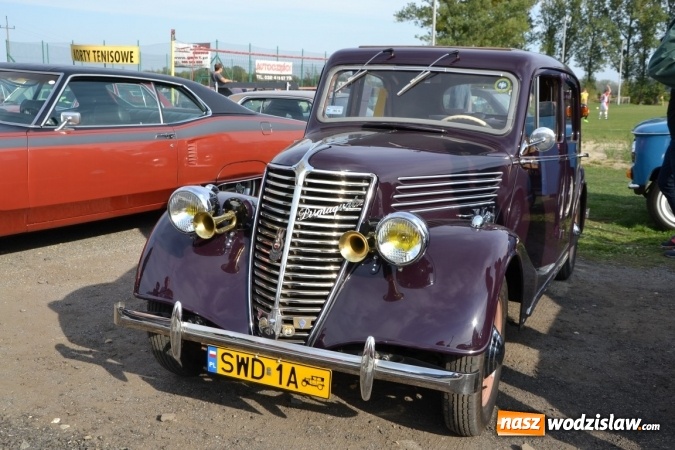 Zdjęcie w galerii na portalu naszwodzislaw.com: Oldtimery z całego regionu zjechały do Zabełkowa wiadomości z regionu