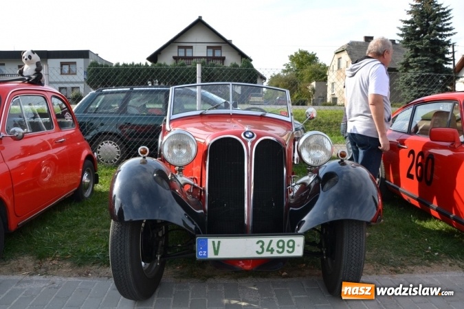 Zdjęcie w galerii na portalu naszwodzislaw.com: Oldtimery z całego regionu zjechały do Zabełkowa wiadomości z regionu
