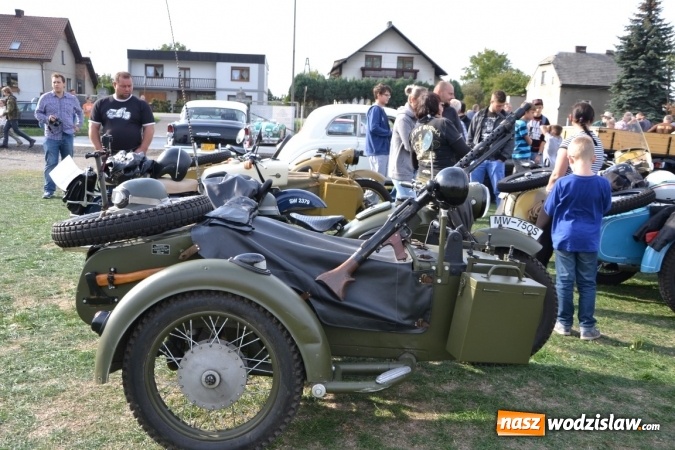 Zdjęcie w galerii na portalu naszwodzislaw.com: Oldtimery z całego regionu zjechały do Zabełkowa wiadomości z regionu