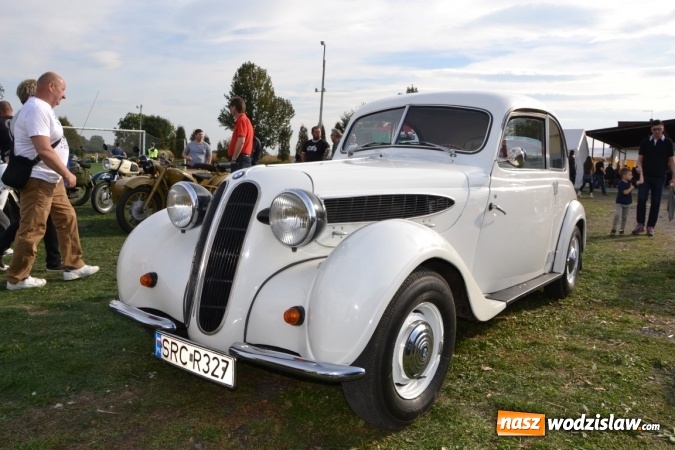 Zdjęcie w galerii na portalu naszwodzislaw.com: Oldtimery z całego regionu zjechały do Zabełkowa wiadomości z regionu