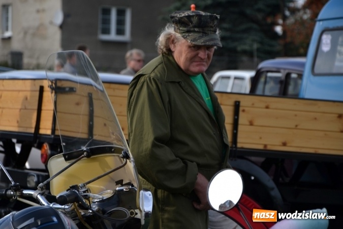 Zdjęcie w galerii na portalu naszwodzislaw.com: Oldtimery z całego regionu zjechały do Zabełkowa wiadomości z regionu