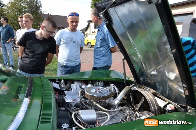 Zdjęcie w galerii na portalu naszwodzislaw.com: Oldtimery z całego regionu zjechały do Zabełkowa wiadomości z regionu