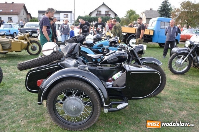 Zdjęcie w galerii na portalu naszwodzislaw.com: Oldtimery z całego regionu zjechały do Zabełkowa wiadomości z regionu