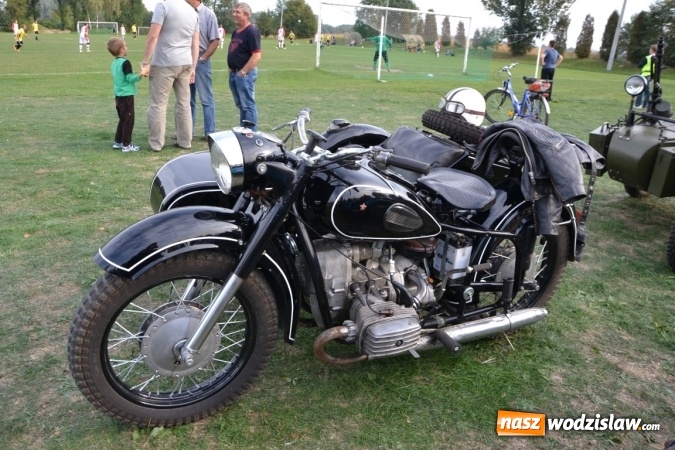 Zdjęcie w galerii na portalu naszwodzislaw.com: Oldtimery z całego regionu zjechały do Zabełkowa wiadomości z regionu