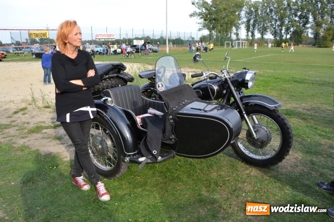 Zdjęcie w galerii na portalu naszwodzislaw.com: Oldtimery z całego regionu zjechały do Zabełkowa wiadomości z regionu