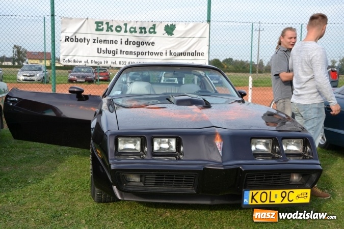 Zdjęcie w galerii na portalu naszwodzislaw.com: Oldtimery z całego regionu zjechały do Zabełkowa wiadomości z regionu