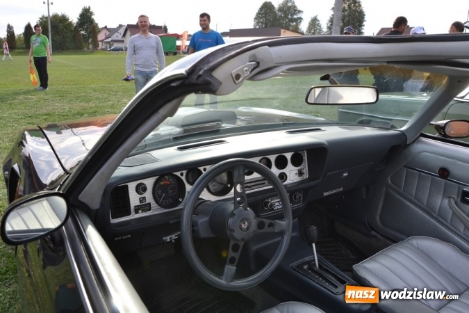 Zdjęcie w galerii na portalu naszwodzislaw.com: Oldtimery z całego regionu zjechały do Zabełkowa wiadomości z regionu