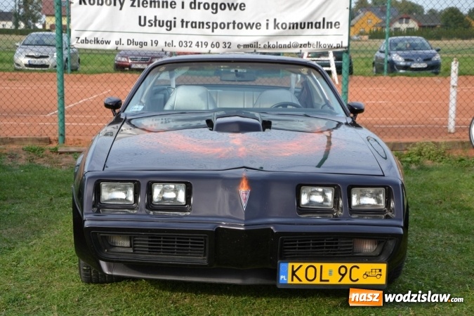 Zdjęcie w galerii na portalu naszwodzislaw.com: Oldtimery z całego regionu zjechały do Zabełkowa wiadomości z regionu