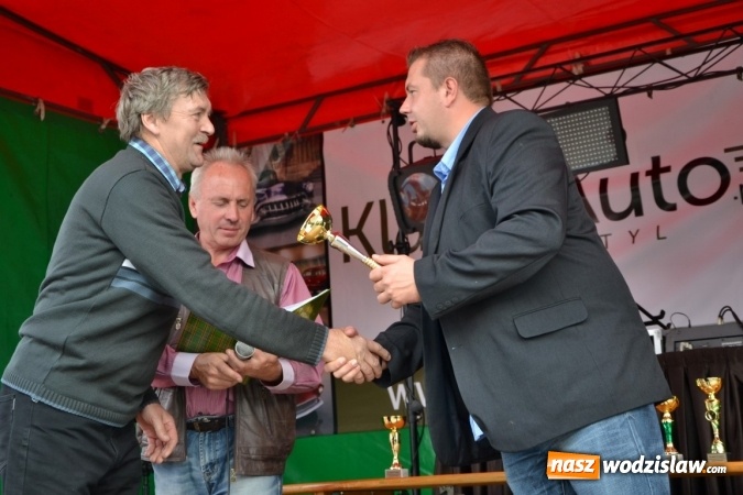 Zdjęcie w galerii na portalu naszwodzislaw.com: Oldtimery z całego regionu zjechały do Zabełkowa wiadomości z regionu