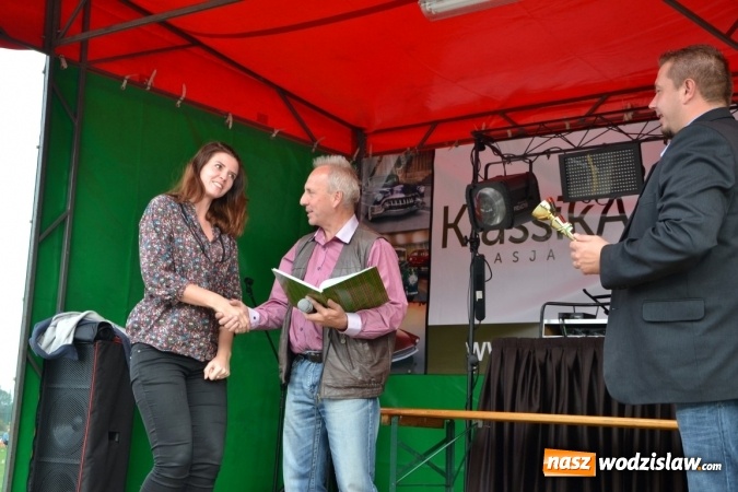 Zdjęcie w galerii na portalu naszwodzislaw.com: Oldtimery z całego regionu zjechały do Zabełkowa wiadomości z regionu