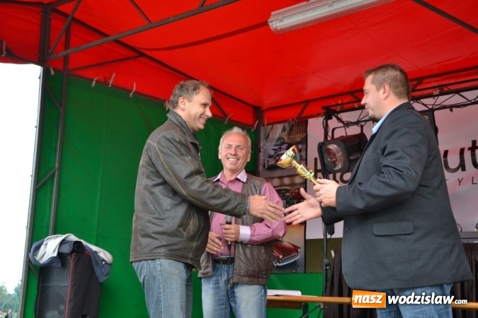 Zdjęcie w galerii na portalu naszwodzislaw.com: Oldtimery z całego regionu zjechały do Zabełkowa wiadomości z regionu