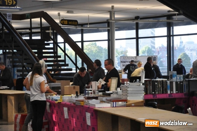 Zdjęcie w galerii na portalu naszwodzislaw.com: XVII Śląska Giełda Kolekcjonerów. 250 wystawców w Spodku wiadomości z regionu