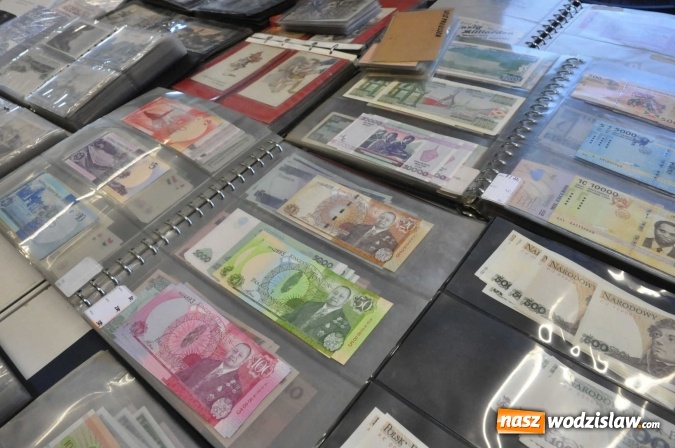 Zdjęcie w galerii na portalu naszwodzislaw.com: XVII Śląska Giełda Kolekcjonerów. 250 wystawców w Spodku wiadomości z regionu