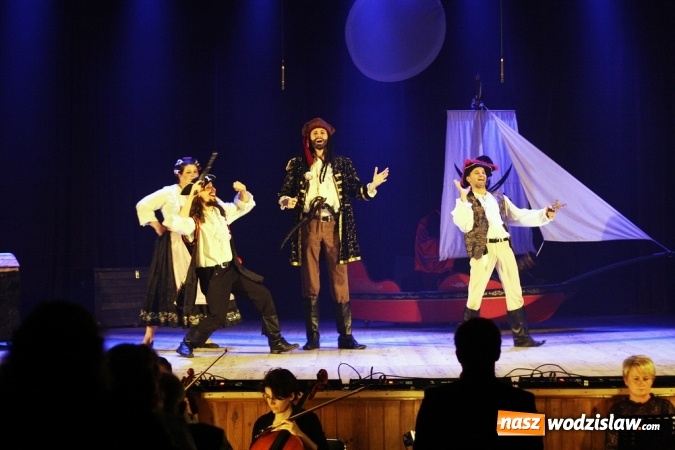 Zdjęcie w galerii na portalu naszwodzislaw.com: Piraci opanowali Wodzisławskie Centrum Kultury wiadomości z regionu
