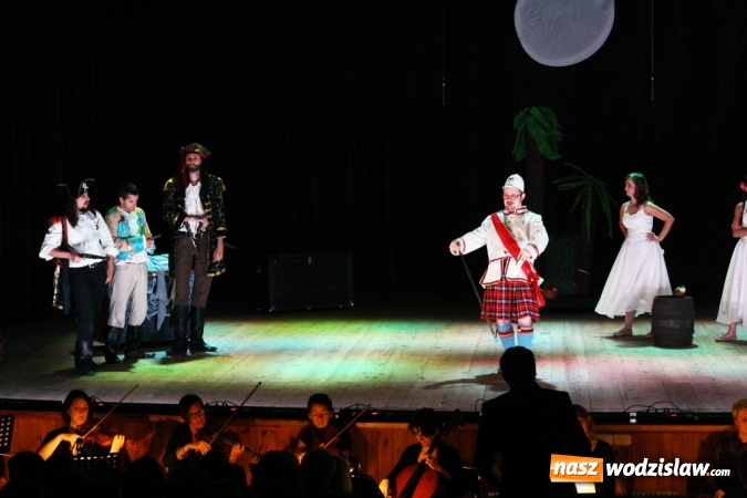 Zdjęcie w galerii na portalu naszwodzislaw.com: Piraci opanowali Wodzisławskie Centrum Kultury wiadomości z regionu