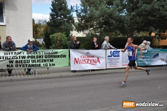 Zdjęcie w galerii na portalu naszwodzislaw.com: Zawodnicy wodzisławskiej Formy uczestniczyli w XXIII Międzynarodowym Biegu Ulicznym w Knurowie  wiadomości z regionu