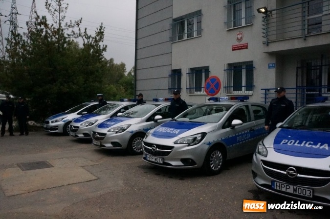 Zdjęcie w galerii na portalu naszwodzislaw.com: Sześć nowych radiowoz&oacute;w w wodzisławskiej komendzie wiadomości z regionu