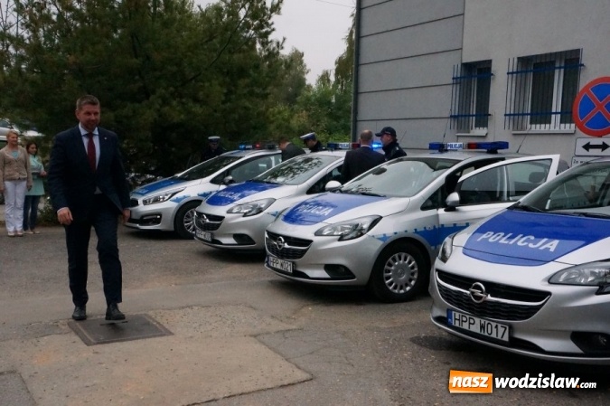 Zdjęcie w galerii na portalu naszwodzislaw.com: Sześć nowych radiowoz&oacute;w w wodzisławskiej komendzie wiadomości z regionu