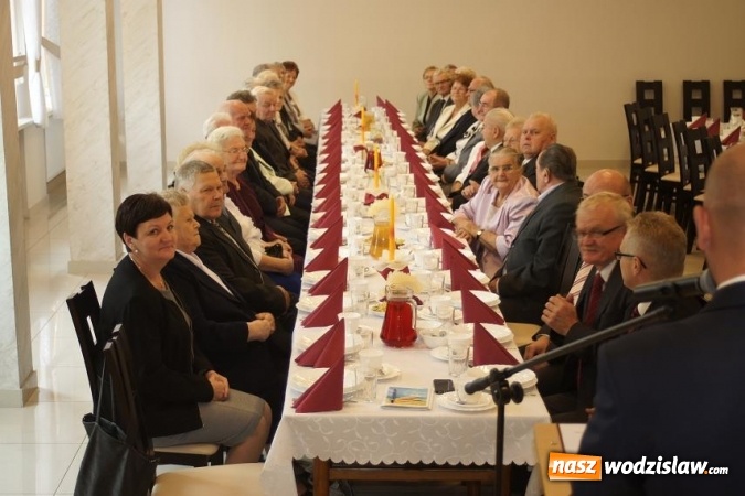 Zdjęcie w galerii na portalu naszwodzislaw.com: 24 pary małżeńskie z Mszany świętowały Złote i Diamentowe Gody wiadomości z regionu