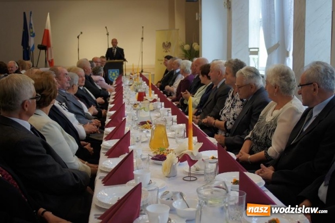 Zdjęcie w galerii na portalu naszwodzislaw.com: 24 pary małżeńskie z Mszany świętowały Złote i Diamentowe Gody wiadomości z regionu