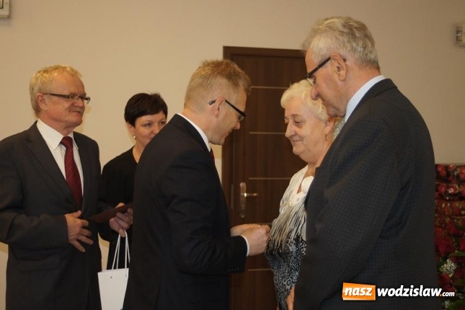 Zdjęcie w galerii na portalu naszwodzislaw.com: 24 pary małżeńskie z Mszany świętowały Złote i Diamentowe Gody wiadomości z regionu