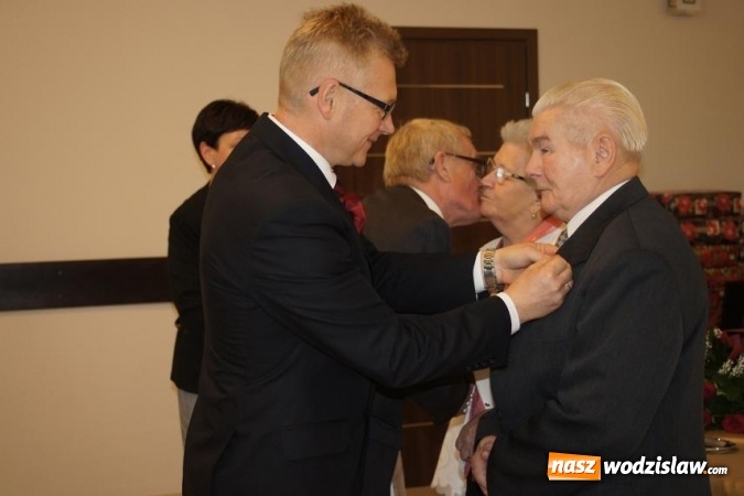 Zdjęcie w galerii na portalu naszwodzislaw.com: 24 pary małżeńskie z Mszany świętowały Złote i Diamentowe Gody wiadomości z regionu
