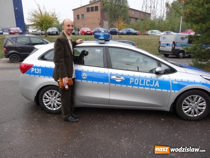 Zdjęcie w galerii na portalu naszwodzislaw.com: Chciał zostać policjantem. Marzenie pomogli spełnić wodzisławscy mundurowi  wiadomości z regionu