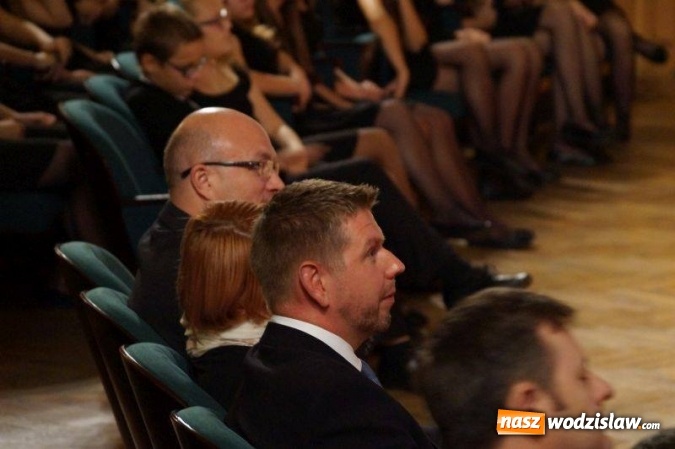 Zdjęcie w galerii na portalu naszwodzislaw.com: Miejskie obchody Dnia Edukacji Narodowej wiadomości z regionu