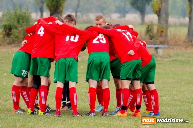 Zdjęcie w galerii na portalu naszwodzislaw.com: B klasa: Rezerwy Unii Turza z kompletem punktów wiadomości z regionu