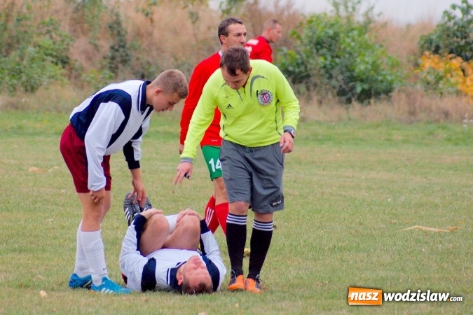 Zdjęcie w galerii na portalu naszwodzislaw.com: B klasa: Rezerwy Unii Turza z kompletem punktów wiadomości z regionu